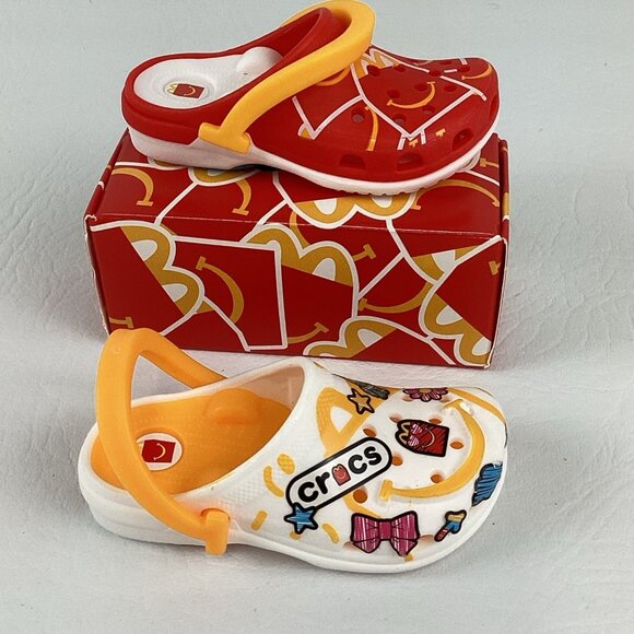 McDonald's Happy Meal Toy Crocs Mini Keychain Backpack Clip Mini Sandals 2024 - Picture 3 of 6